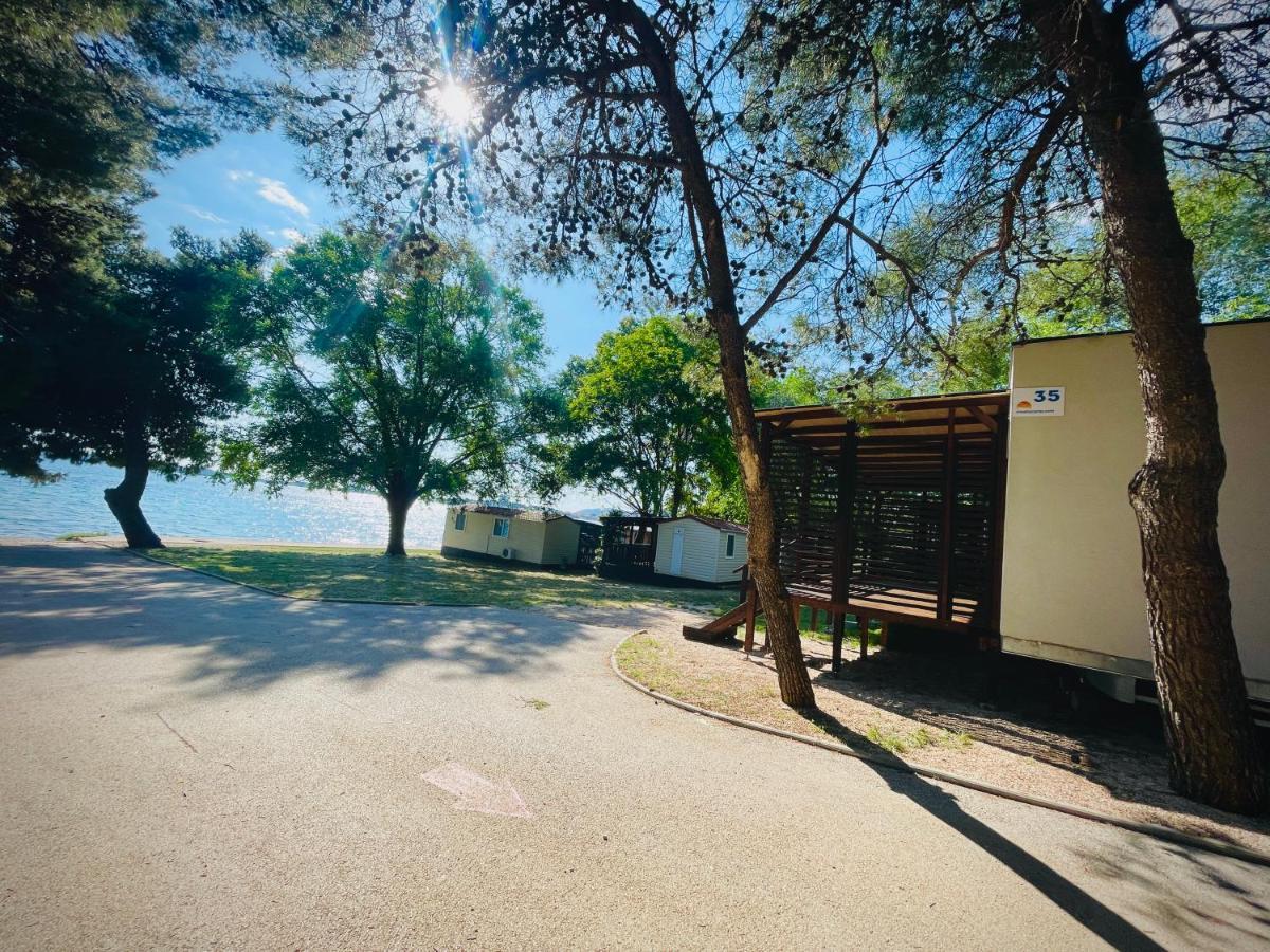 Croatia Camp Premium Hotel Водице Екстериор снимка