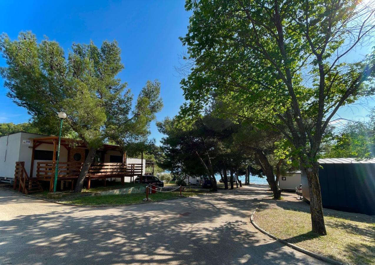 Croatia Camp Premium Hotel Водице Екстериор снимка