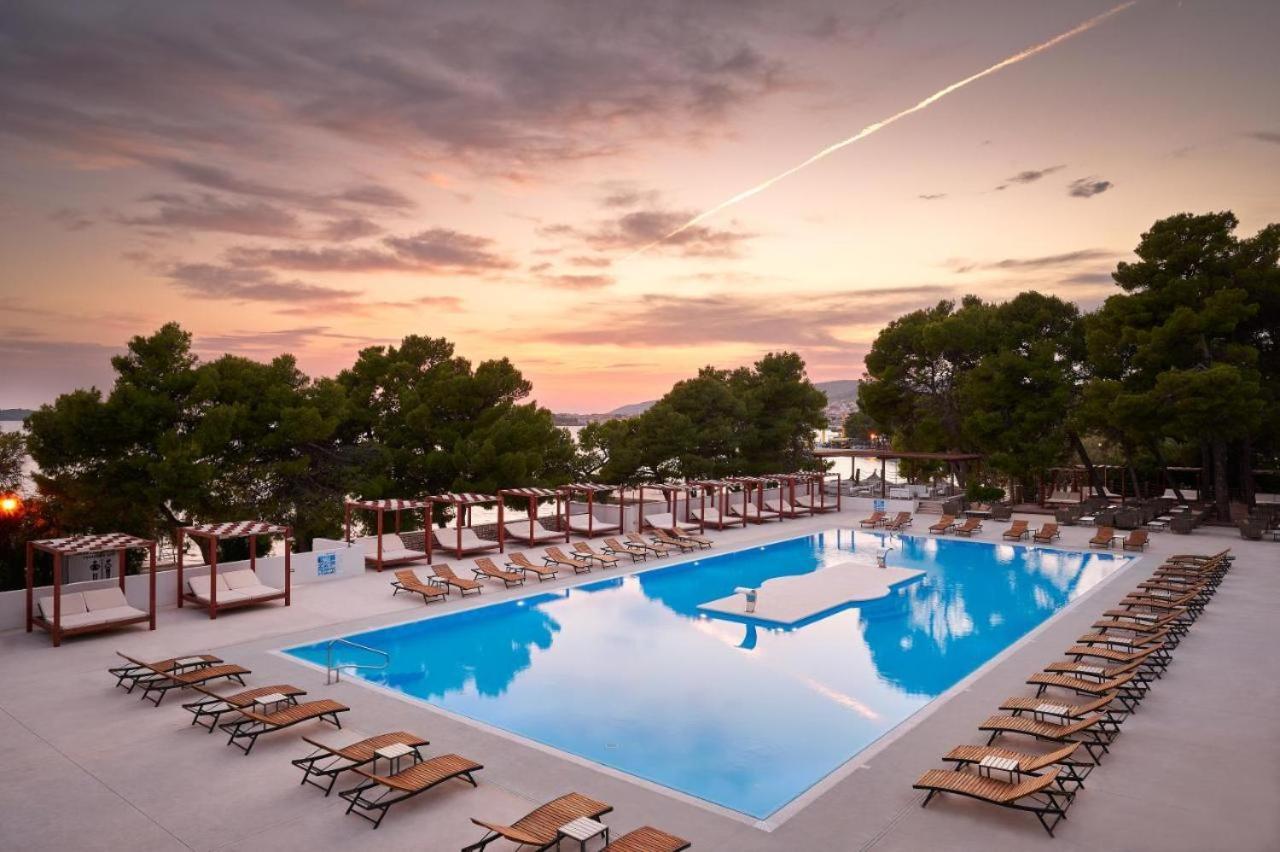 Croatia Camp Premium Hotel Водице Екстериор снимка