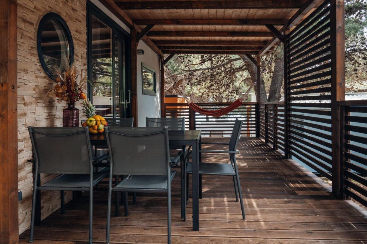 Croatia Camp Premium Hotel Водице Екстериор снимка