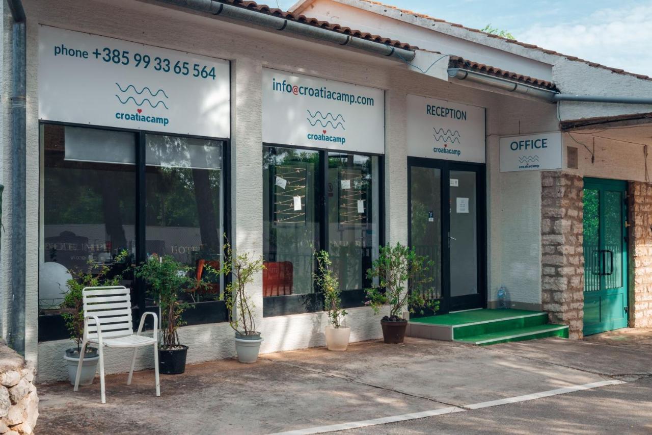 Croatia Camp Premium Hotel Водице Екстериор снимка