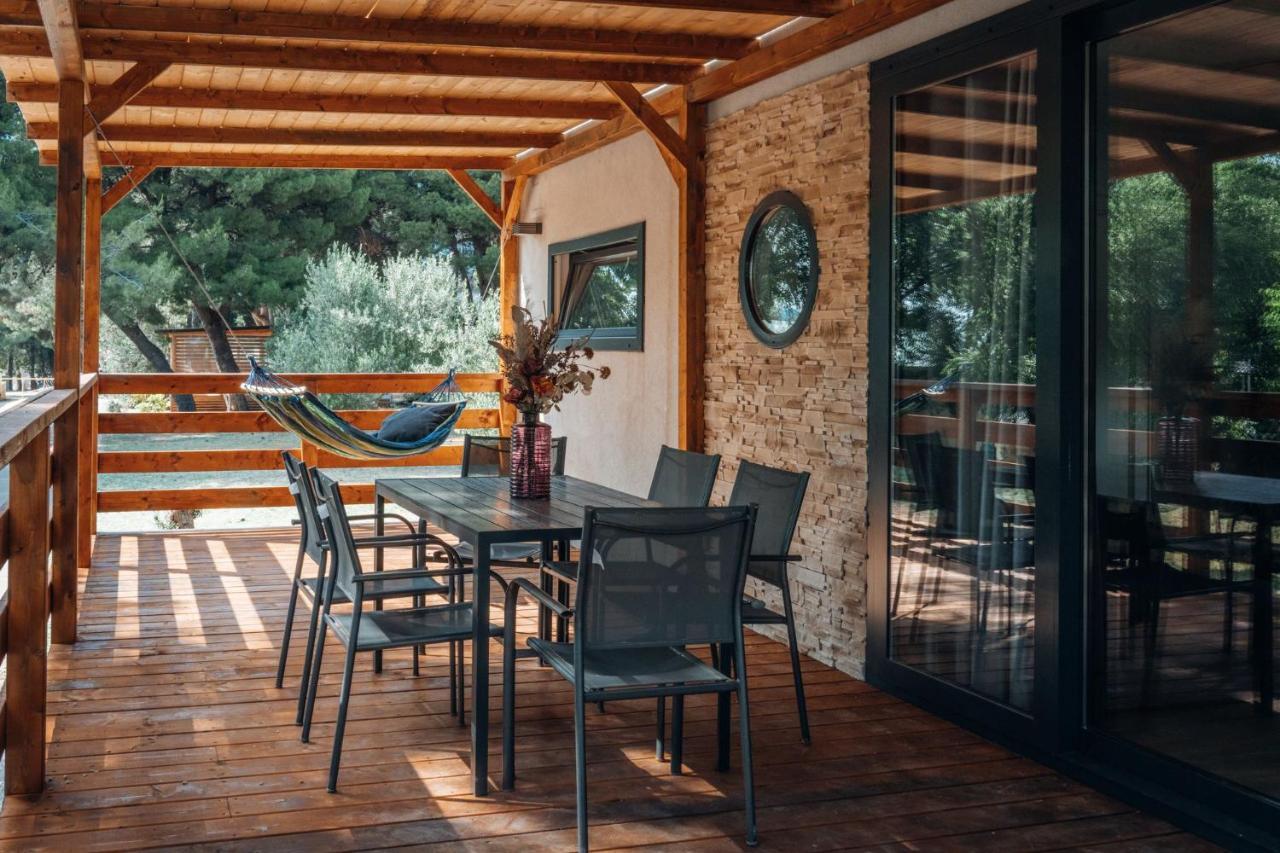 Croatia Camp Premium Hotel Водице Екстериор снимка