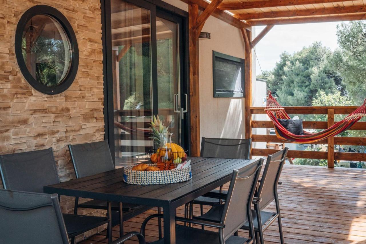 Croatia Camp Premium Hotel Водице Екстериор снимка