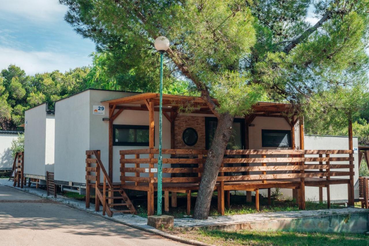 Croatia Camp Premium Hotel Водице Екстериор снимка