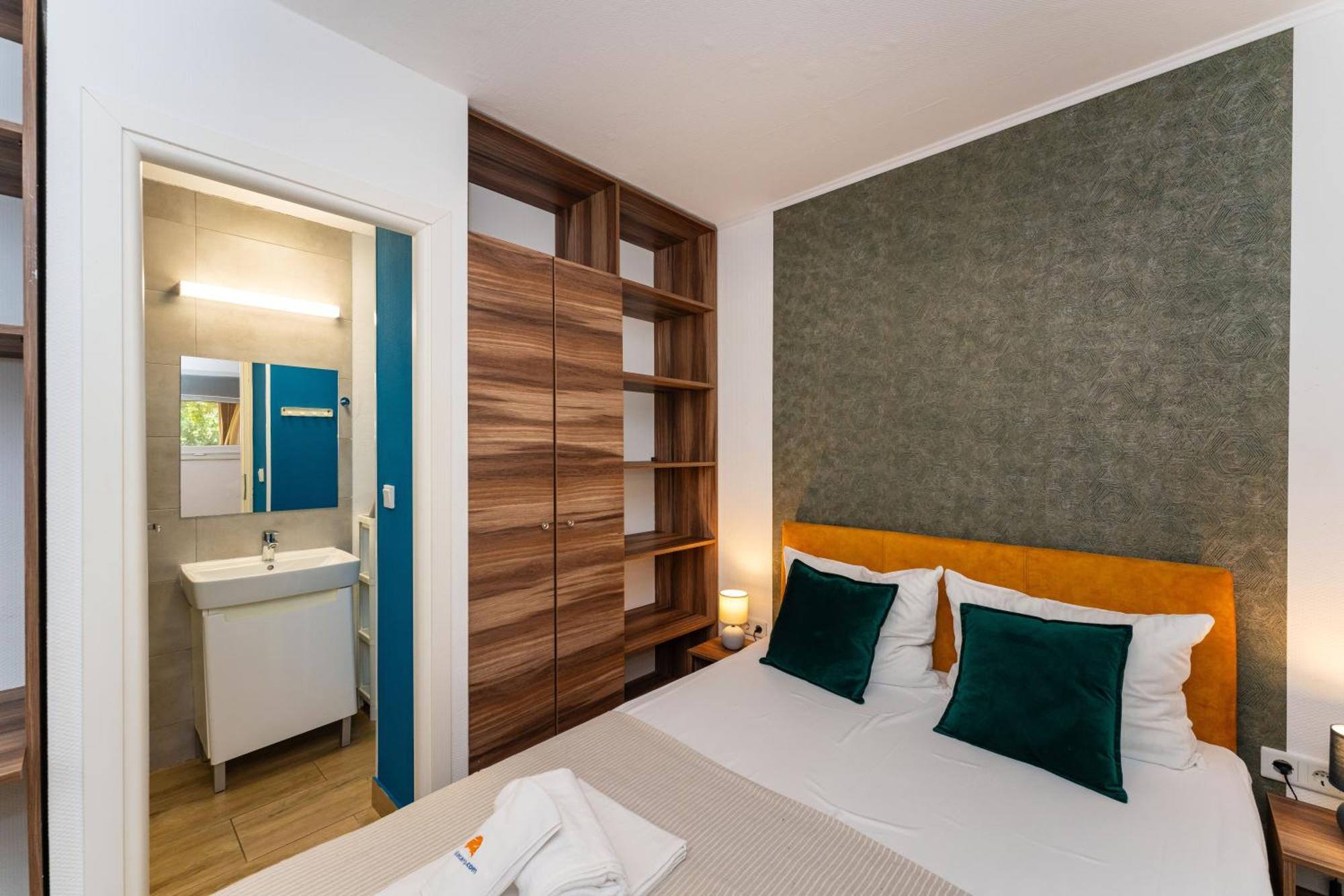Croatia Camp Premium Hotel Водице Екстериор снимка