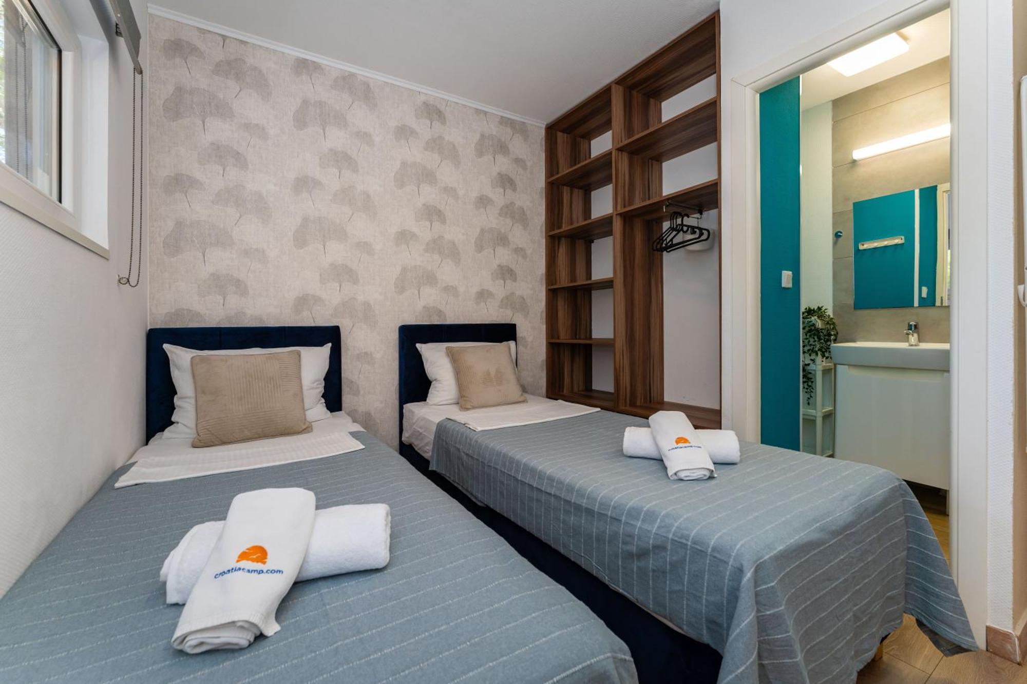 Croatia Camp Premium Hotel Водице Екстериор снимка