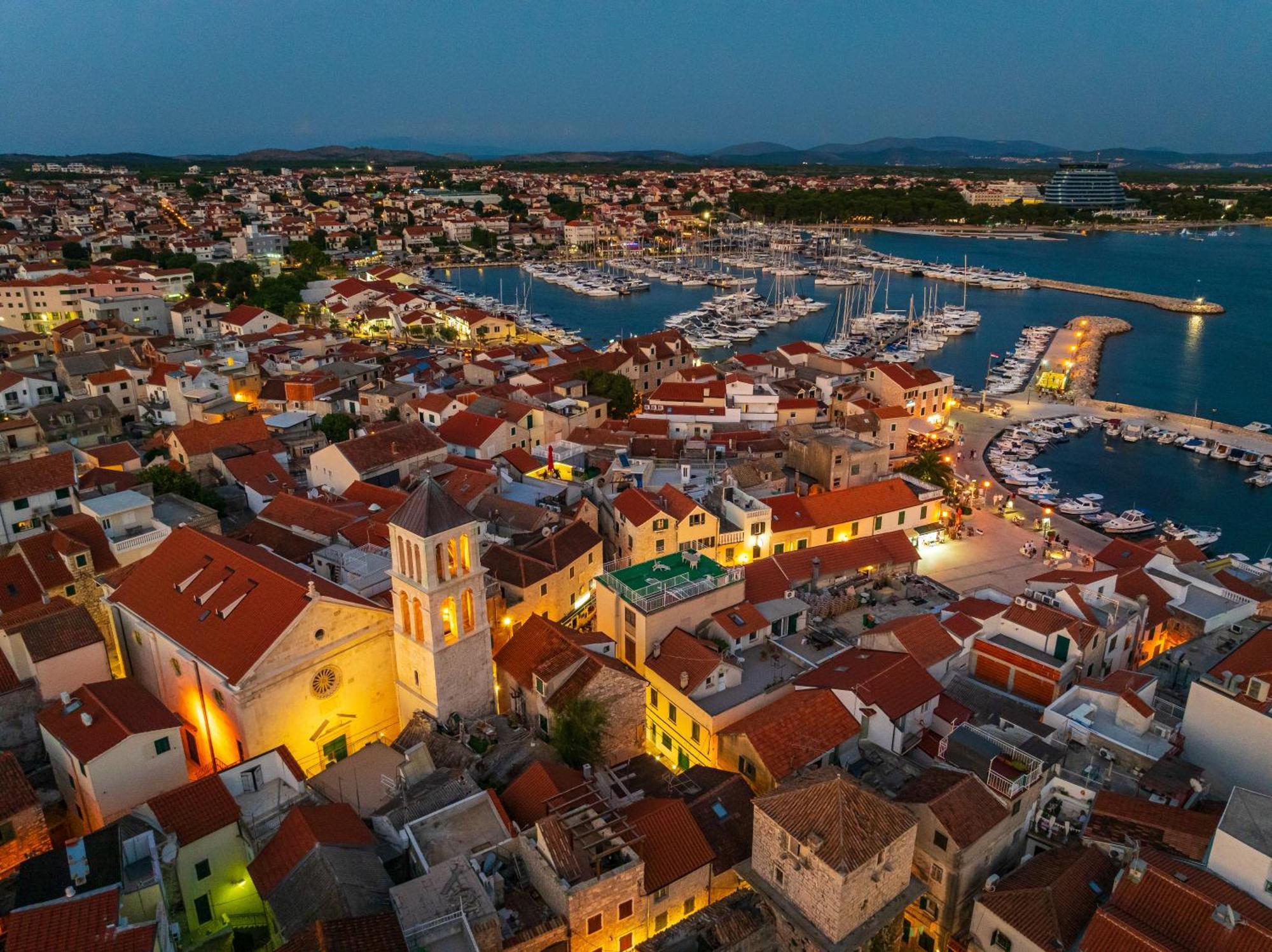 Croatia Camp Premium Hotel Водице Екстериор снимка