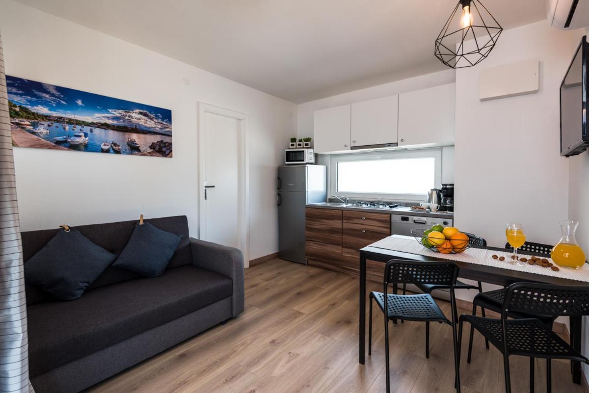 Croatia Camp Premium Hotel Водице Екстериор снимка